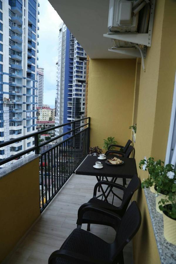 Apartment Black Sea 7 Batumi Eksteriør billede
